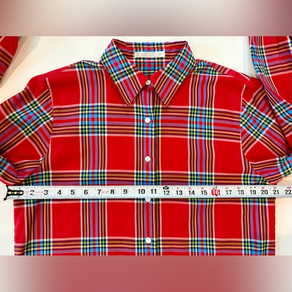 Foxcroft New Wrinkle Free Red and Blue Plaid Button Down Shirt Women’s Size 10 - Picture 3 of 10